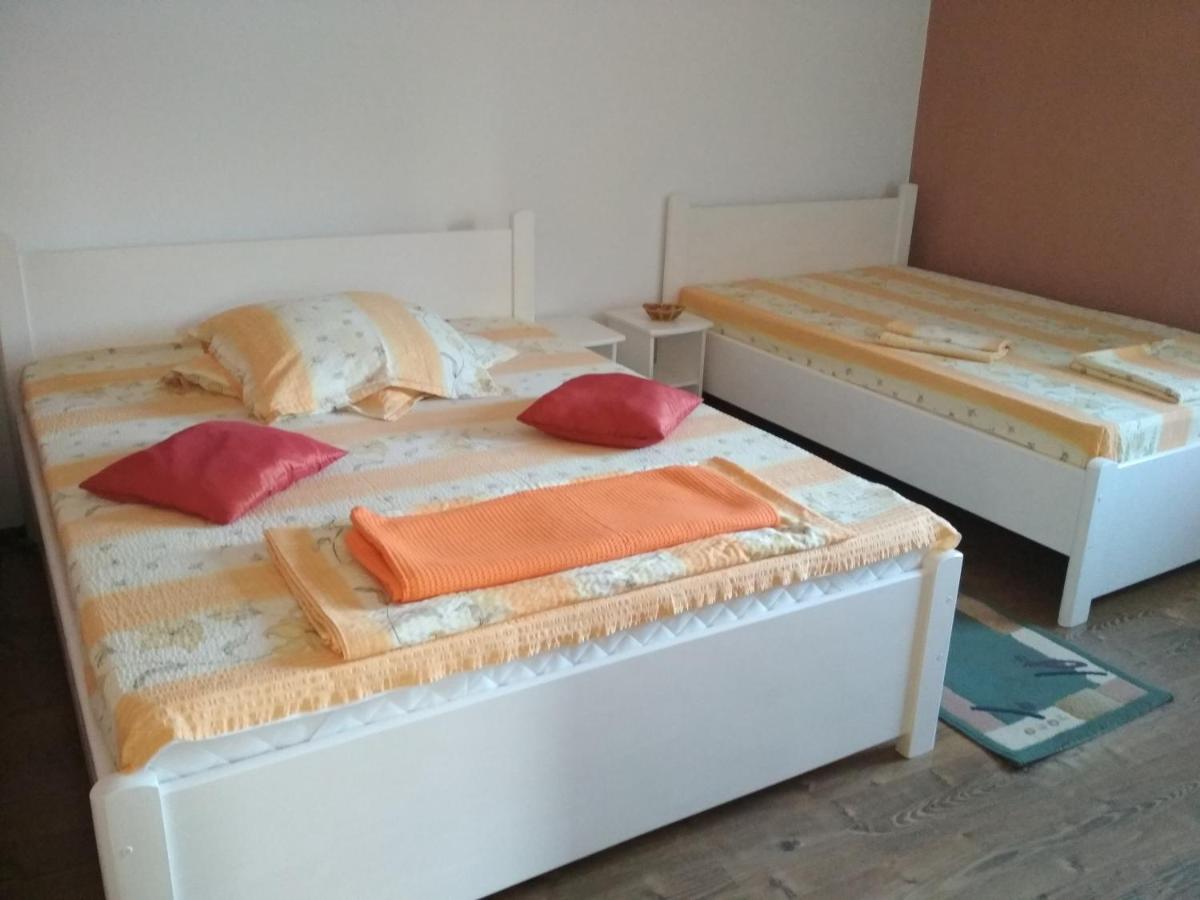 Casa Teo 호텔 오크나 시비울루이 외부 사진